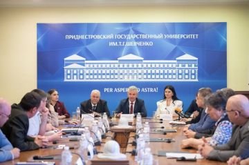 Президент принял участие в заседании Высшей аттестационной комиссии (ВАК), созданной при Минпросе