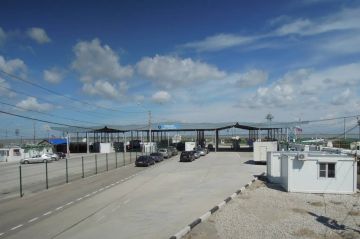 ВСУ ударили по мосту в районе Чонгара на границе с Крымом, движение через «Джанкой» временно перекрыто