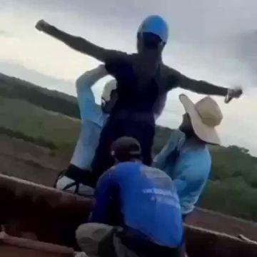 Девушка разбилась во время роупджампинга в Бразилии — организаторы забыли пристегнуть страховочную верёвку перед прыжком с 40 метров