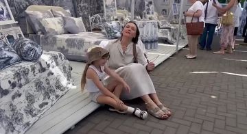 Приднестровцы используют презентацию новой коллекции «Тиротекса» как фотозону