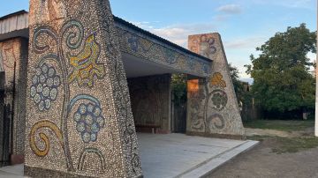 В селе Коротное Слободзейского района отремонтировали остановку с исторической мозаикой