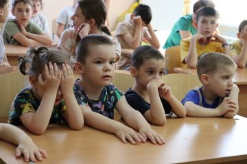 Поэты в гостях у ребят из школы-интерната