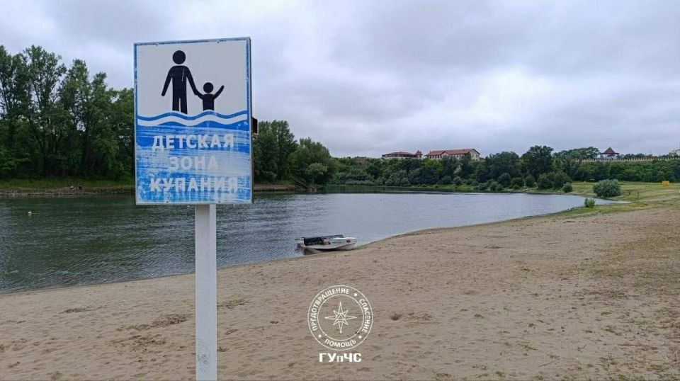 На бендерском пляже спасли 18-летнего парня