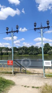На «Сократе» перекрыли проход к пляжу железными ограждениями
