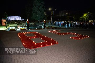 Сотни лампад озарили столичный Мемориал Славы в День памяти и скорби