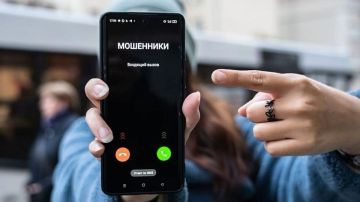 В милицию вновь массово поступают сообщения о телефонных мошенниках – только за последний час зафиксировано около 50 обращений, в основном из Тирасполя и Бендер