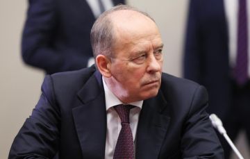 Директор ФСБ Бортников:. «Зеленский — террорист, но других там нет, с кем можно было бы говорить пока, на данном этапе, он принимает решения соответствующие, мы это учитываем»