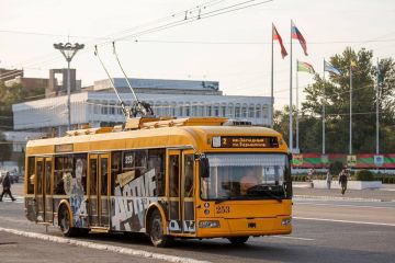 Льготный проезд в троллейбусе для студентов продлили до 1 августа – это касается тех, кто в июле сдаёт экзамены или проходит практику