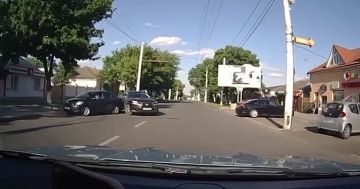 ��� ������ ����������� �� 25 ������� � ���������, ����� ������������ �������� � �������� � ��������������� ������ ������