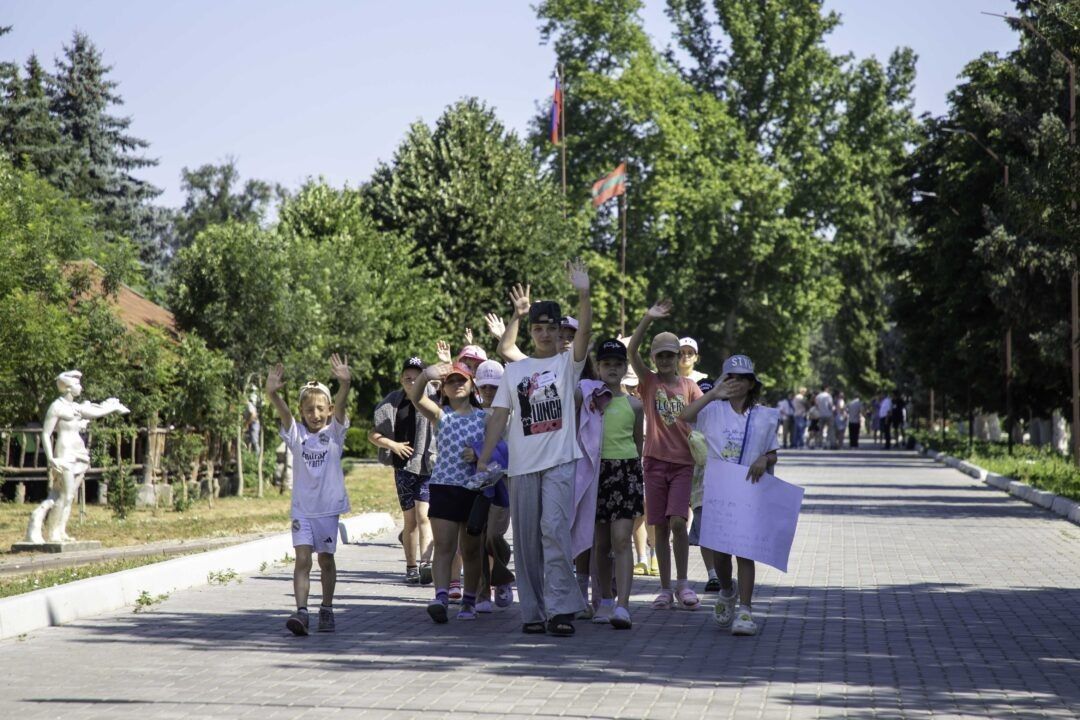 «Днестровские зори» дали старт второй летней смене