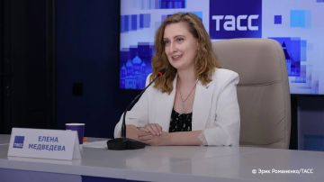 Первый международный литературный фестиваль "На одном языке" прошел в Ростове-на-Дону с участием представителей девяти стран, включая Россию, сообщила руководитель Совета молодых литераторов при Ростовском региональном...