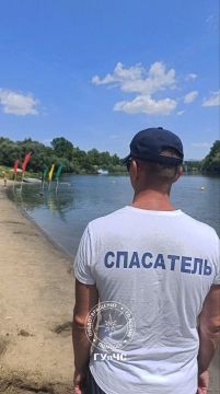 В пьяном виде прыгнул в воду и едва не утонул