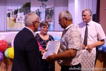 День семьи, любви и верности отметили в Слободзее