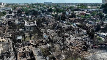 Служба безопасности Украины (СБУ) проводит проверку объединения "Укроборонпром" после взрыва на складе боеприпасов в Вишневом под Киевом и проверит другие предприятия, сообщил Владимир Зеленский