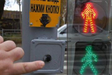 Ставить кнопочный светофор на перекрёстке Сакриера и Якира на Кировском или нет – решение об этом завтра примет комиссия