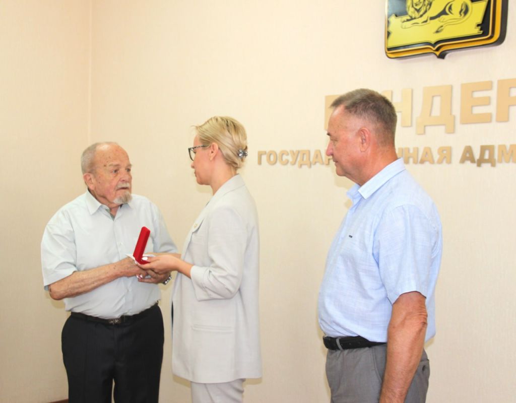 В Бендерской госадминистрации состоялось чествование Николая Михайловича Шестакова