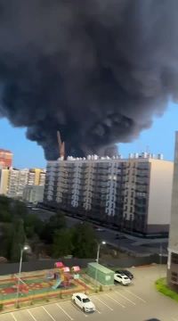 Ночью ударные БПЛА ВСУ уничтожили склад ВБ в Волгограде