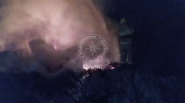 Так вчера вечером тушили несанкционированную свалку в Рыбнице