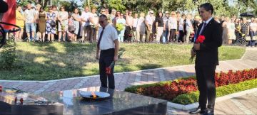 В день памяти к бендерчанам, жителям сёл Гиска, Протягайловка и Варница обратились Глава Государственной администрации г. Бендеры Р. Д. Иванченко и Председатель Бендерского городского Совета П. С. Зосимчук
