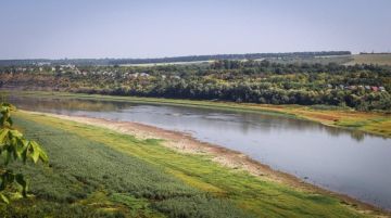 Молдавия начала использовать стратегический запас воды в Новоднестровском водохранилище из-за критического падения уровня воды в Днестре