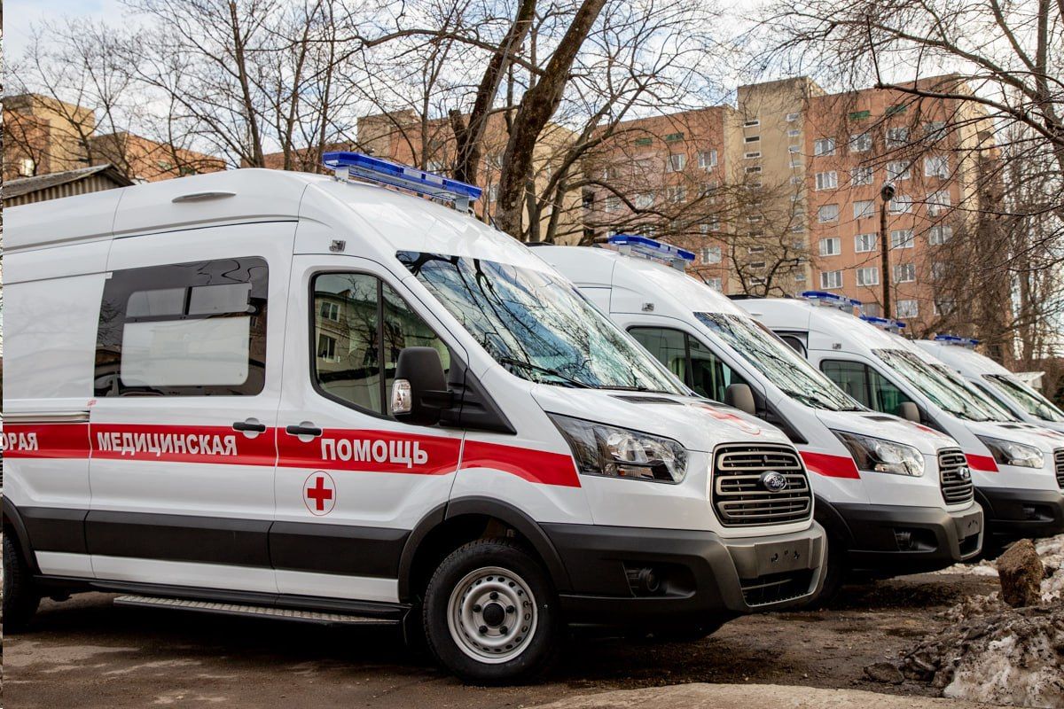 На станции скорой помощи в Бендерах выросло число вызовов: если до жары в среднем было 80-90 вызовов в день, то сейчас не меньше 130