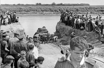 58 лет назад возле села Кошница из Днестра вытащили танк Т-34-85, затонувший во время ночного прорыва из окружения в мае 1944 года