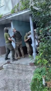 Будни демократического отлова крепостных