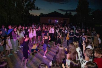 Более 1800 детей со всей республики, в том числе более 300 воспитанников детских домов и интернатов, этим летом отдохнули в «Днестровских зорях»
