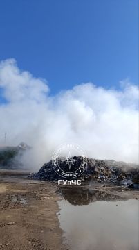 Свалка на Кировском продолжает тлеть
