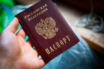 Консульский сбор за гражданство РФ для приднестровцев снизят до $65