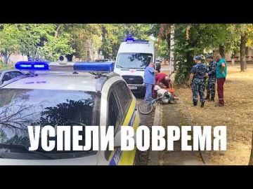 В Бендерах сотрудники вневедомственной охраны помогли мужчине, которому стало плохо во время поездки на велосипеде