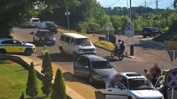 Как приднестровская милиция ловила закладчиков у моста на Кицканы публикует МВД