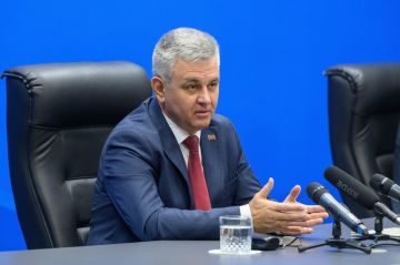 Приднестровские спецслужбы внимательно отслеживают то оружие, которое поступает в Молдову, заявил Вадим Красносельский на пресс-конференции и подчеркнул, что сценарий военного решения конфликта считает «исключённым и...