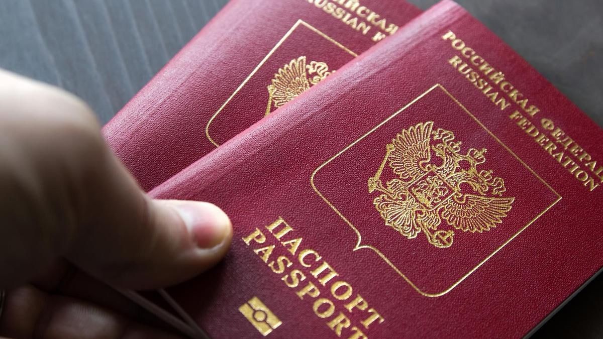 Первые 40 приднестровцев получили российское гражданство по упрощённому указу Путина