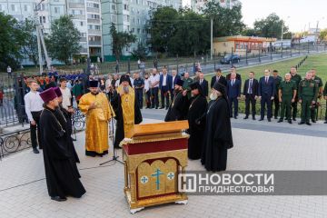 Фоторепортаж из Бендер, где накануне отметили 228-ю годовщину 55-го Подольского пехотного полка