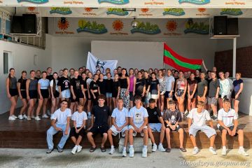 «Ритмик-данс» вернулся из Болгарии с дипломами, кубками и новыми впечатлениями