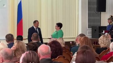 В столице проходит традиционная церемония вручения государственных наград, приуроченная к 36-й годовщине образования ПМР