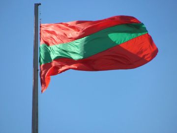 С Днём Республики!. 2 сентября 2026 года каждый приднестровец с гордостью и благодарностью к людям, стоявшим у истока Приднестровской Молдавской Республики, отмечает главный государственный праздник – День Республики
