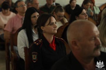 Высокие награды в канун Дня Республики