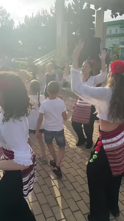 Меньше, чем через час начнётся концерт в Екатерининском парке
