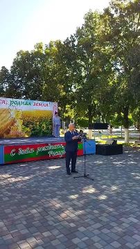 Глава государственной администрации Слободзейского района и города Слободзея Василий Тищенко поздравляет жителей района с Днём Республики