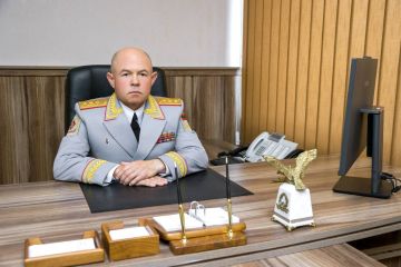 ПОЗДРАВЛЕНИЕ МИНИСТРА ОБОРОНЫ С 35-ЛЕТИЕМ СОЗДАНИЯ ВООРУЖЕННЫХ СИЛ