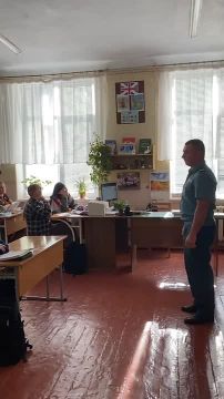 Это видео от администрации школы села Ержово