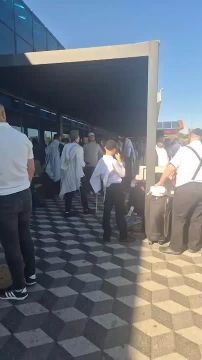 Паломничество хасидов сегодня с утра началось в кишиневском аэропорту