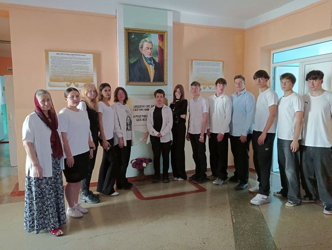 В гимназии №3 вспомнили Ивана Котляревского