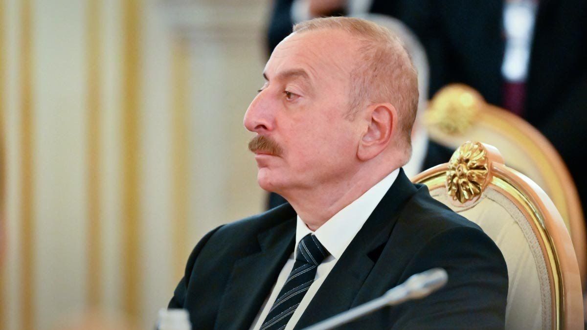 Европарламент является логовом коррупционеров, — Алиев
