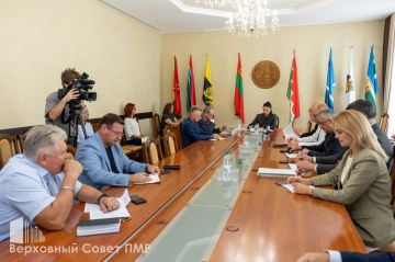 Законопроекты в сферах образования и экономики рассмотрят завтра депутаты Верховного Совета на завершающем I сессию VIII созыва пленарном заседании