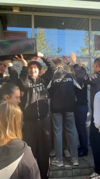 � ������ ������ �������� ����-����� � �������������� �������