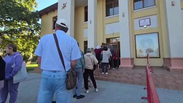 В Каменке активно голосуют