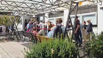 В Молдове открыли всего 1 избирательный участок